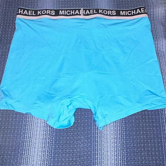 Michael Kors trunks - Picture 2 of 3